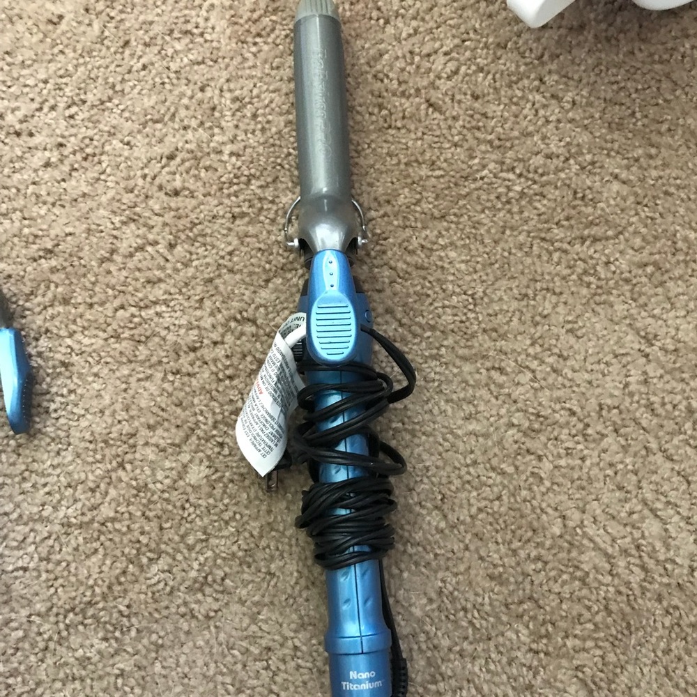 Babyliss curling iron